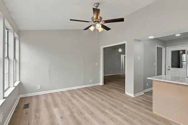 342 N Birchwood Dr, Hendersonville, TN 37075