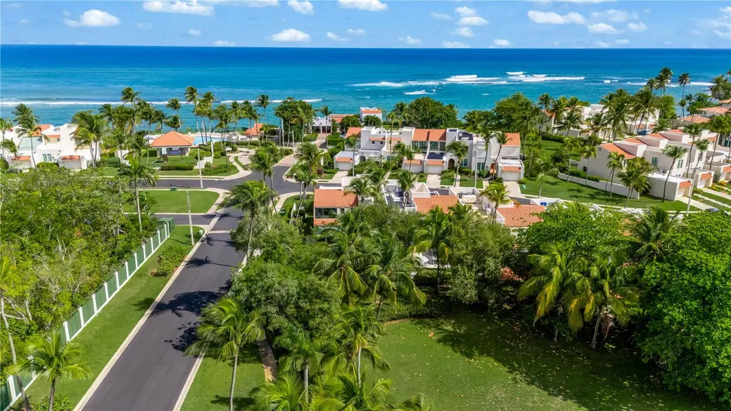 53 CALLE ARRECIFE, Dorado, PR 00646