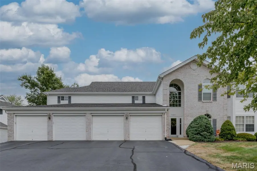 3631 Colonia Place DR #C, Mehlville, MO 63125