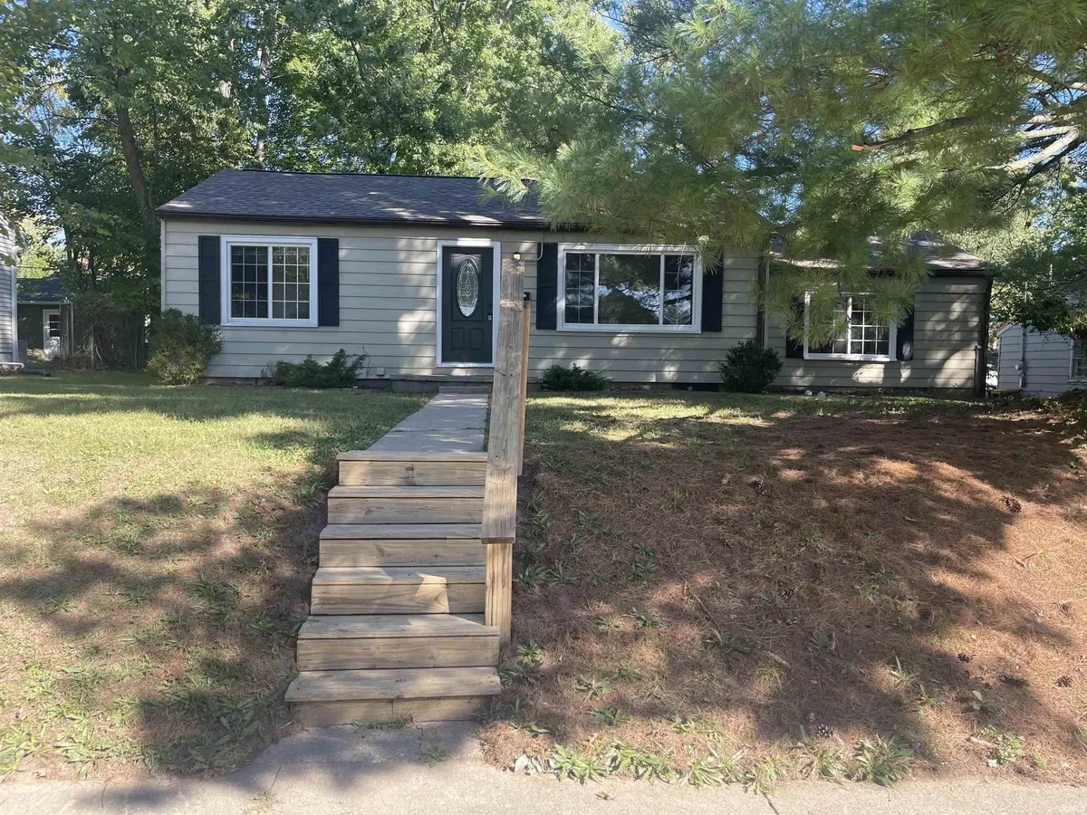 905 S Lincoln ST, Bloomington, IN 47401-4713