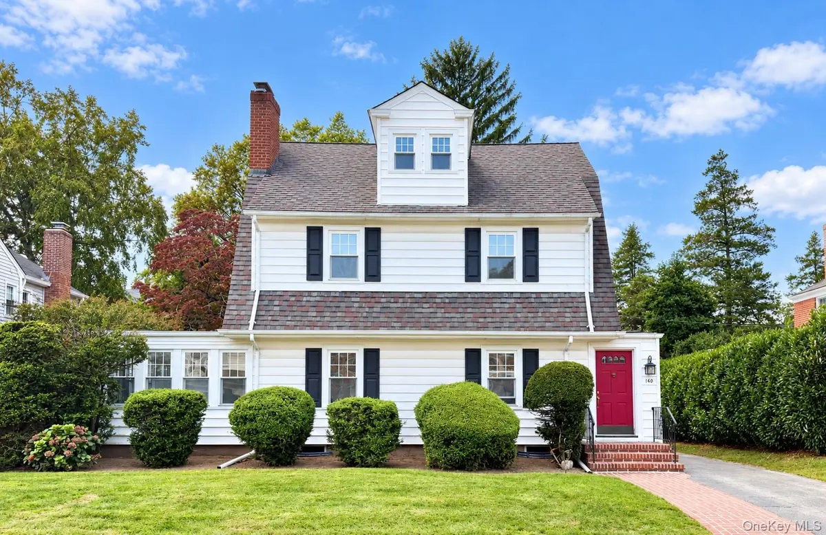 140 Kilburn RD, Garden City, NY 11530