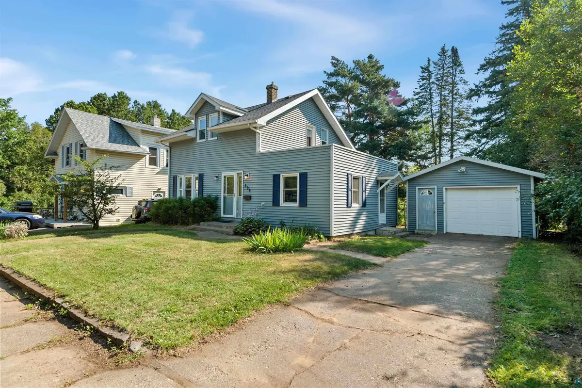 606 Maple St, Cloquet, MN 55720