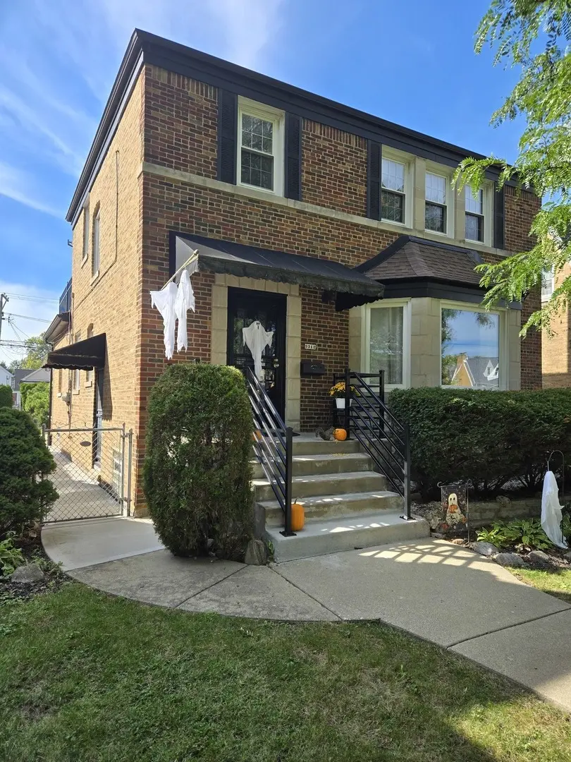 3312 N New England AVE, Chicago, IL 60634