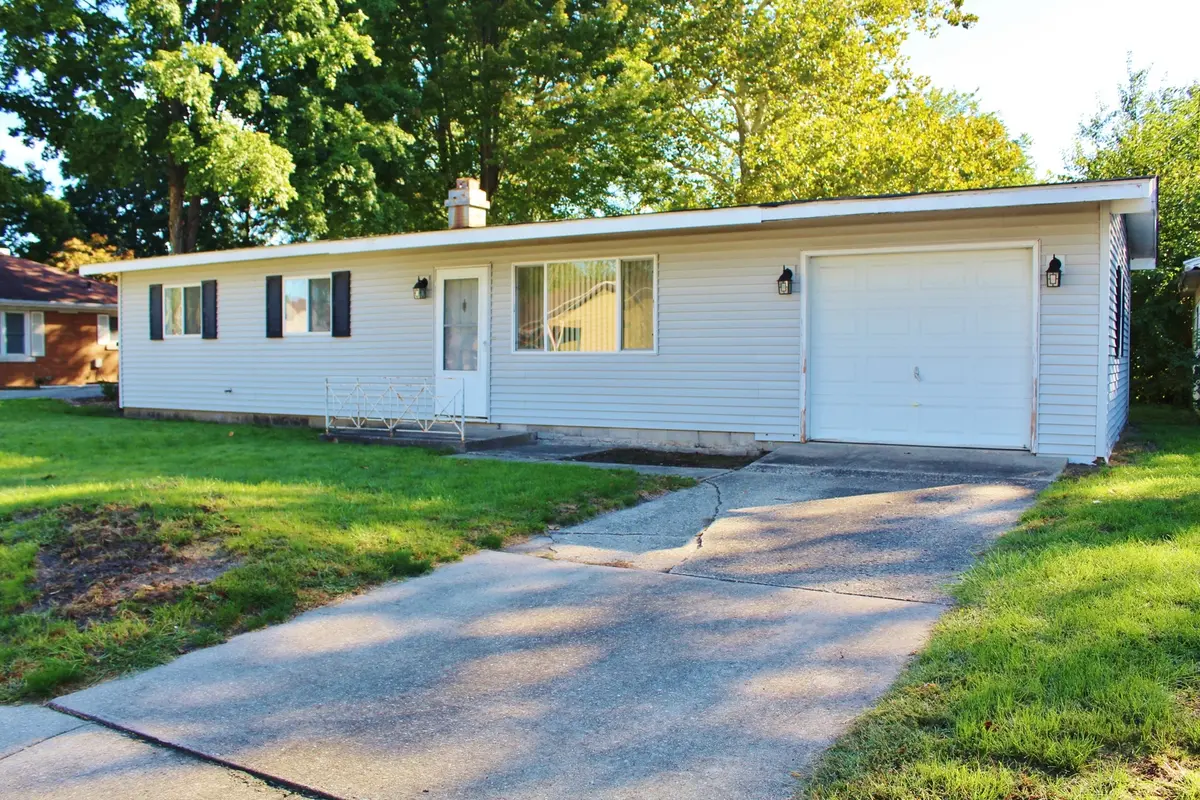39 Lynwood DR, Morris, IL 60450