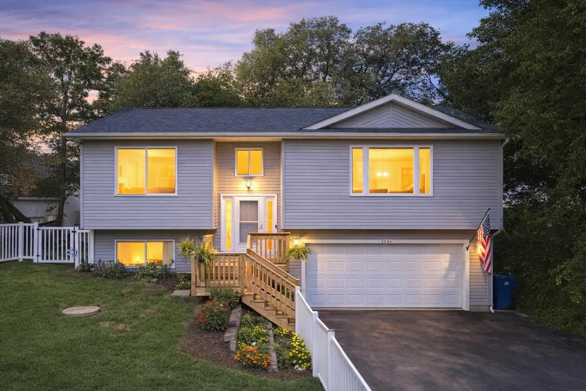 8804 Elm ST, Wonder Lake, IL 60097
