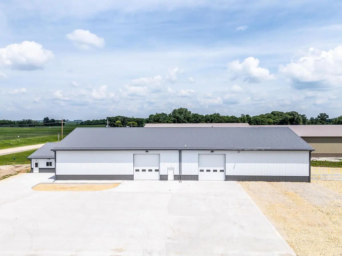 3540 Wagner RD, Waterloo, IA 50703