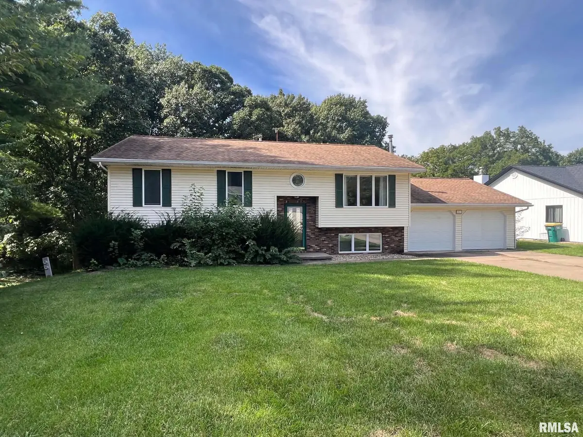 1213 STACY LN, Macomb, IL 61455