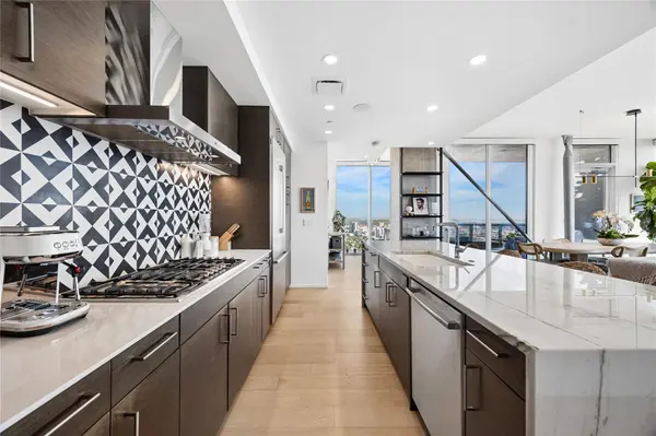 301 West Ave #5003, Austin, TX 78701