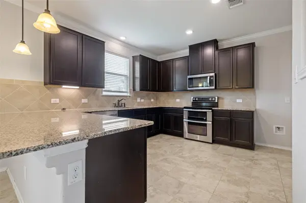 317 Tordesillas DR, Georgetown, TX 78626