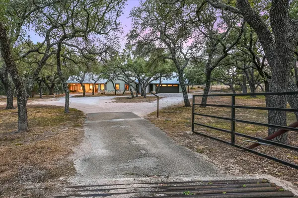 878 Ranch Road 2766, Johnson City, TX 78636