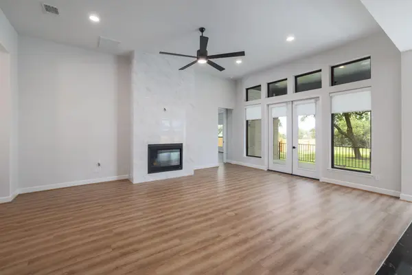 1408 Logan Del WAY, Leander, TX 78641