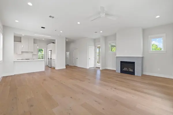 3802 Tower View CT #1, Austin, TX 78723