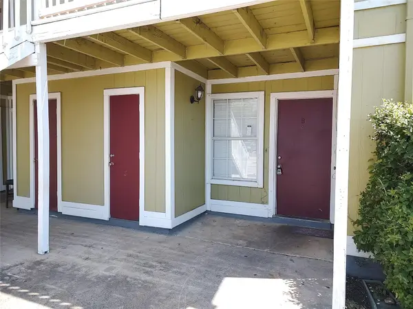 2200 Leah CV #B, Austin, TX 78748
