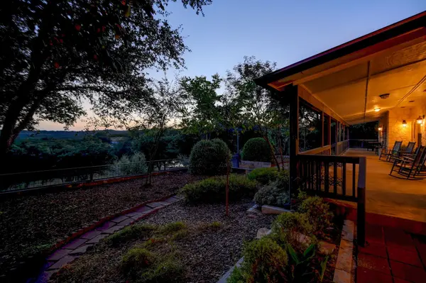 100 Big Creek RD, Blanco, TX 78606