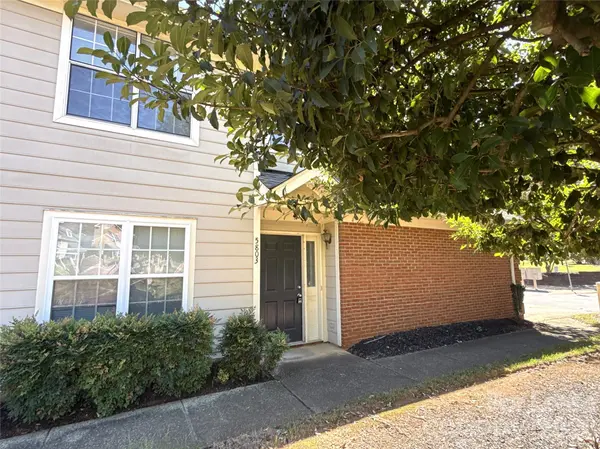 5803 Amity Springs DR, Charlotte, NC 28212