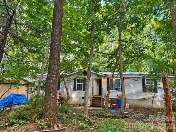 169 Bob Cat Spur LN, Hendersonville, NC 28792