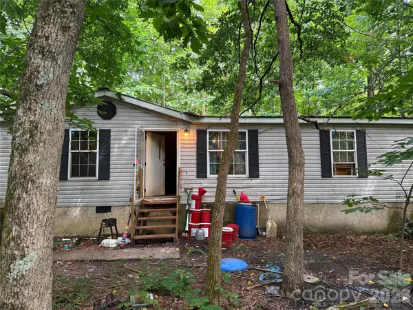 169 Bob Cat Spur LN, Hendersonville, NC 28792