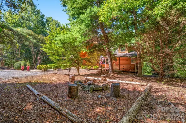 143 Rosewood LN, Rutherfordton, NC 28139