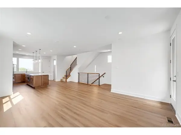 10991 E Geddes, Centennial, CO 80112