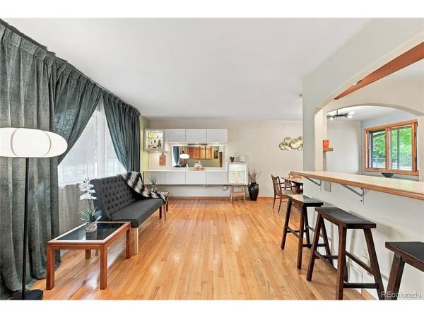 5319 W Roxbury, Littleton, CO 80128