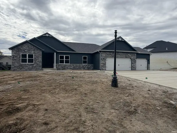 2790 Lake Tahoe TRL, Warsaw, IN 46582