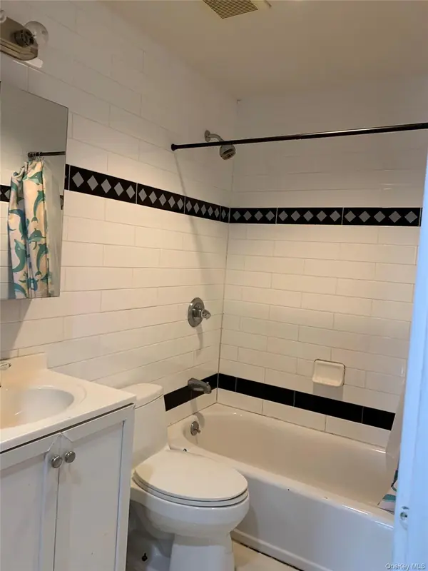 3710 149th PL #3B, Flushing, NY 11354