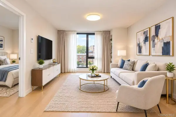 14449 S Northern BLVD #412, Flushing, NY 11354