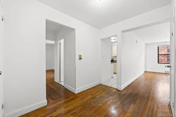 150-20 71st ST #4K, Flushing, NY 11367
