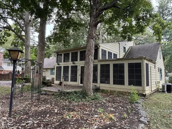 3211 Nugent BLVD, Columbus, IN 47203