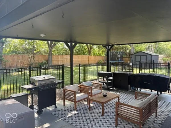 18 Sherry CT, Carmel, IN 46032