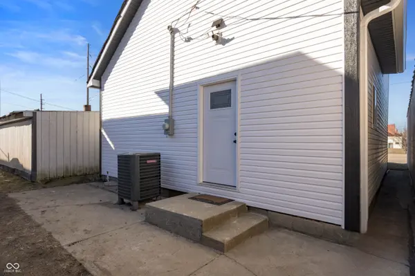 1041 S East ST, Indianapolis, IN 46225