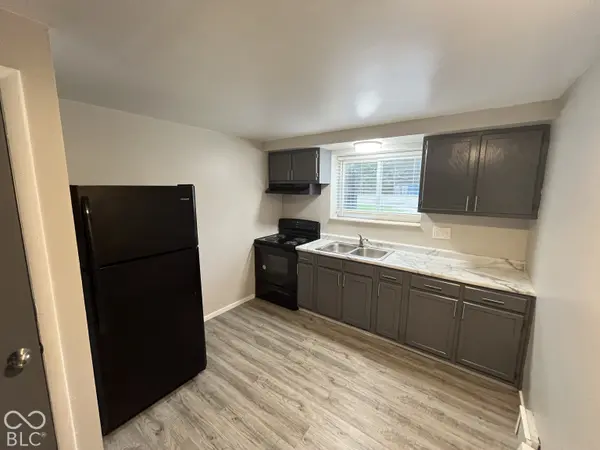 1152 Evans AVE #2, Noblesville, IN 46060