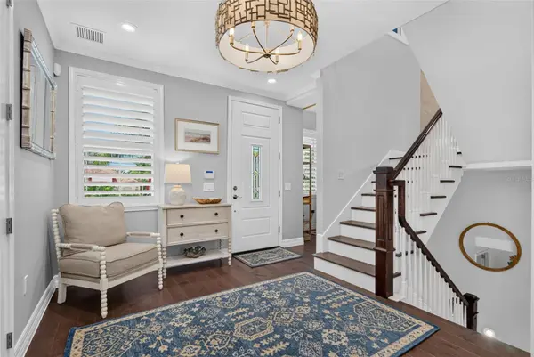 70 ISLAND CIR, Sarasota, FL 34242