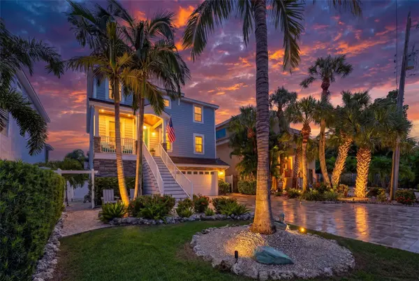 70 ISLAND CIR, Sarasota, FL 34242