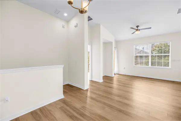 9006 MOONLIT MEADOWS LOOP, Riverview, FL 33578