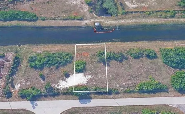 182 PRESTON ST, Lehigh Acres, FL 33974