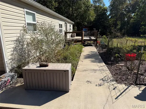 512 Wayne 336, Piedmont, MO 63957