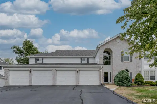 3631 Colonia Place DR #C, Mehlville, MO 63125