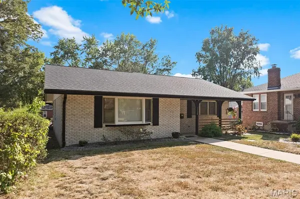 1510 Lindenthal AVE, Highland, IL 62249