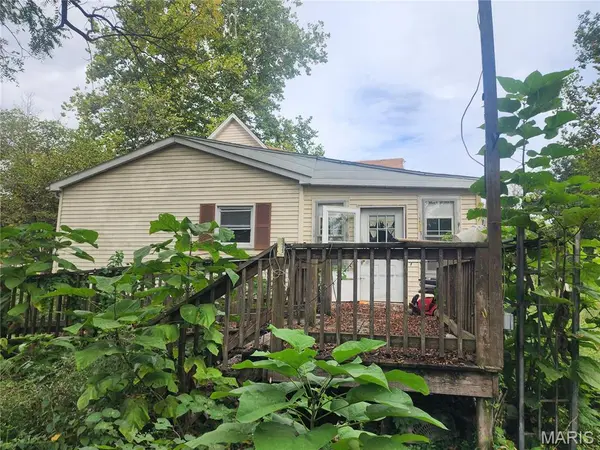 108 W Illinois ST, Sorento, IL 62086