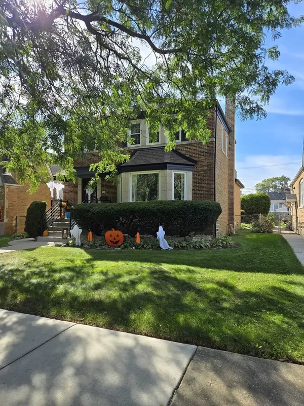 3312 N New England AVE, Chicago, IL 60634