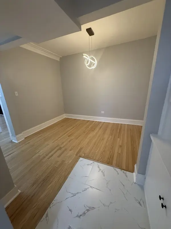 2230 E 70th PL #204, Chicago, IL 60649