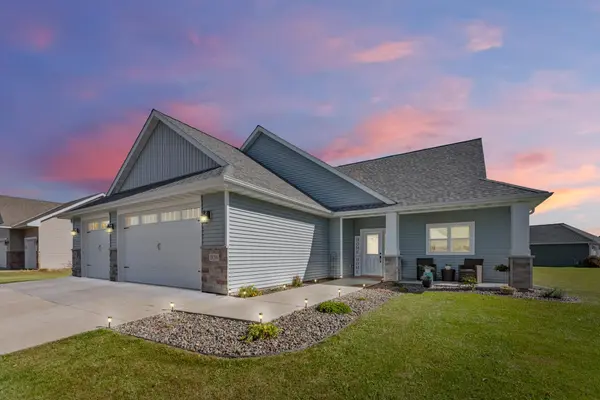 38209 Everett AVE, North Branch, MN 55056