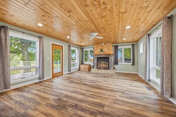 14971 Nature AVE, Glencoe, MN 55336