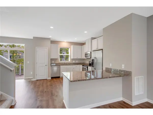 9663 Merrimac LN N, Maple Grove, MN 55311