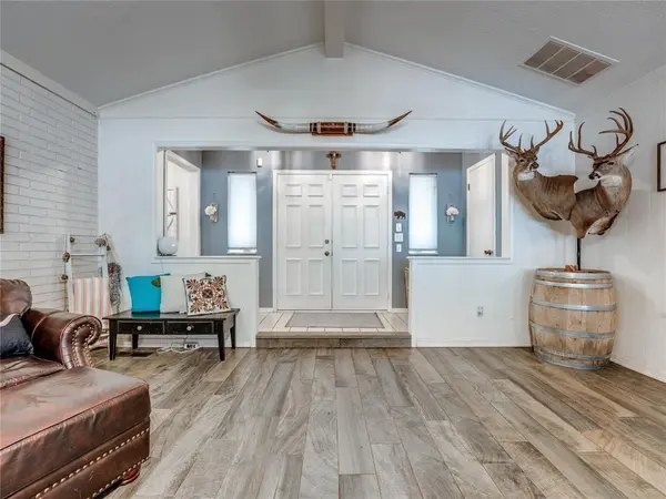 3401 Carriage WAY, Edmond, OK 73013