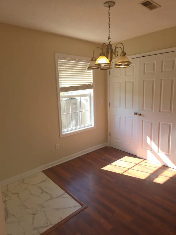 217 Grant Ave, Oak Grove, KY 42262