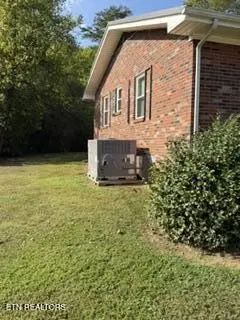 126 Tonawanda Tr, Madisonville, TN 37354