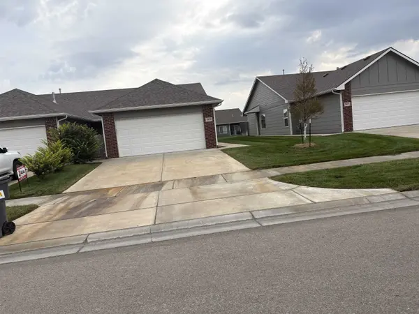 16424/16426 W Lynndale, Goddard, KS 67052