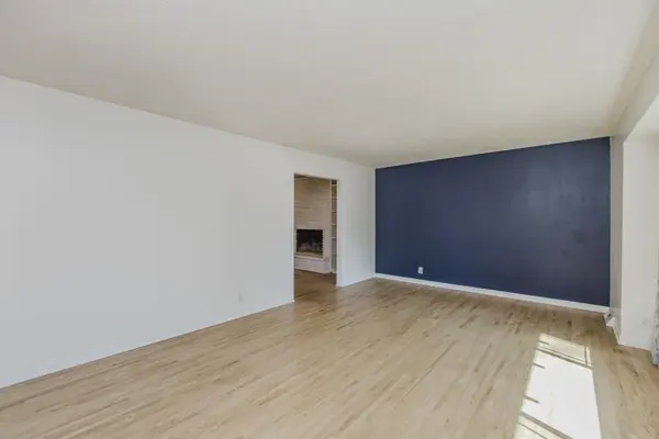 6516 E Farmview, Wichita, KS 67206